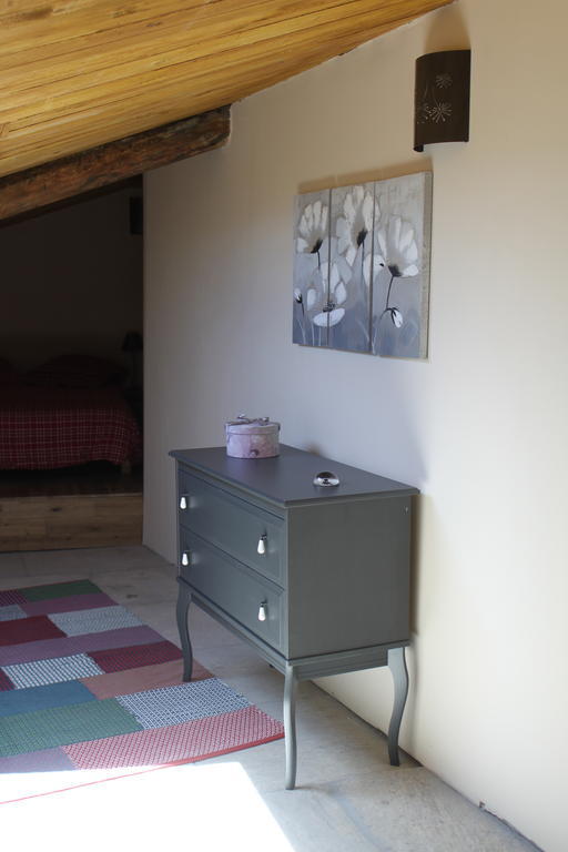 La Bugadiere Salles-sous-Bois Habitación foto